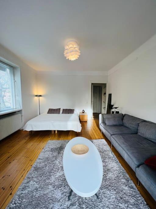 Entire Apartment Stockholm Buitenkant foto